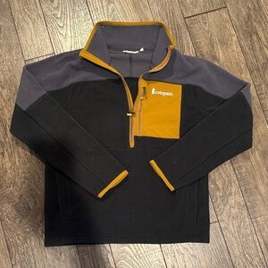 Cotopaxi Men's Black and Mustard Zip-Up Sweater